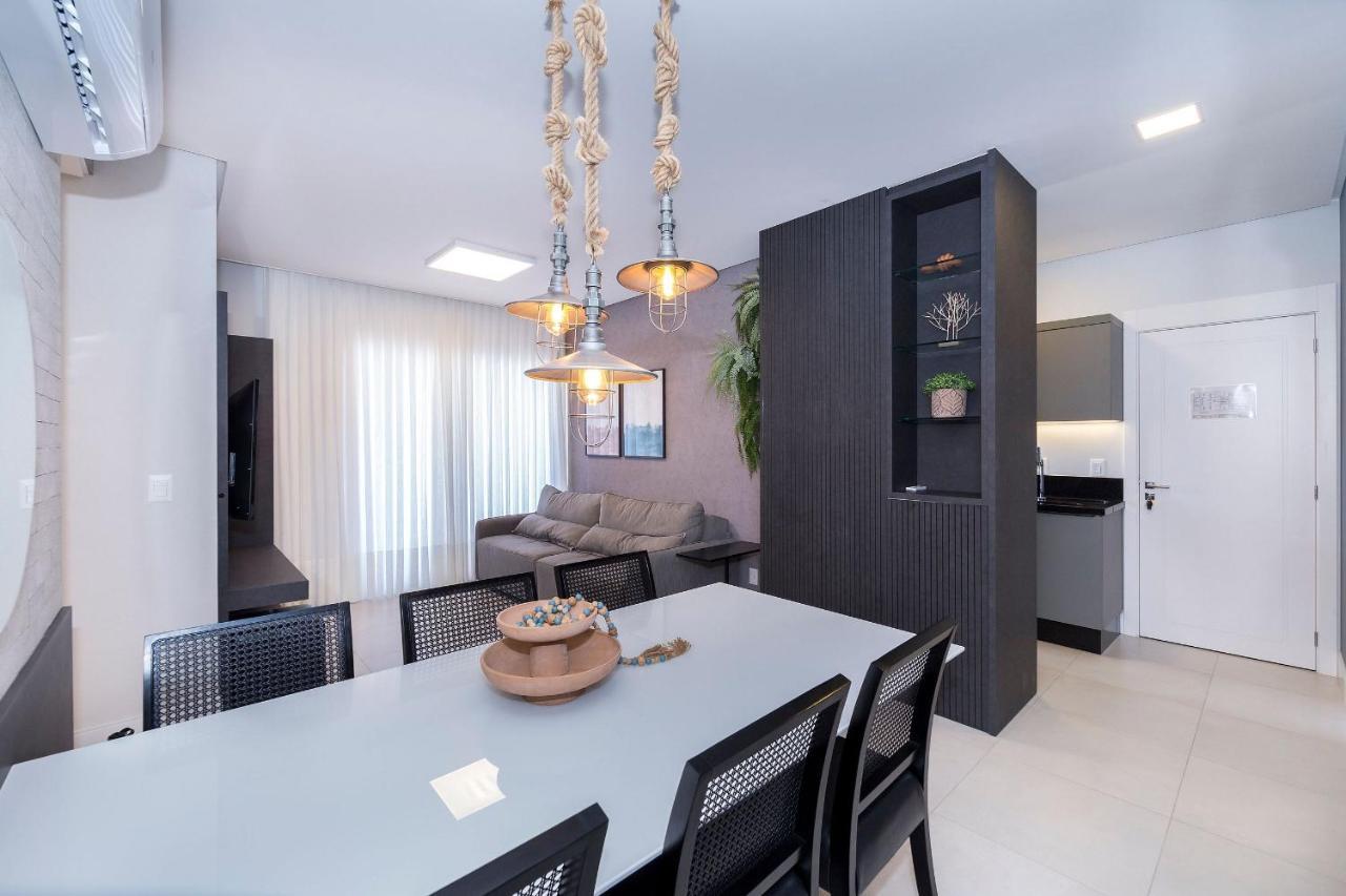 Adra 301 - Apartamento No Centro De Bombinhas - Rooftop Com Piscina E Academia - A Poucos Metros Da Praia - Ngoại thất bức ảnh