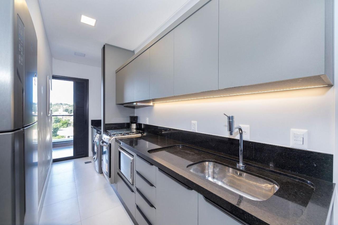 Adra 301 - Apartamento No Centro De Bombinhas - Rooftop Com Piscina E Academia - A Poucos Metros Da Praia - Ngoại thất bức ảnh