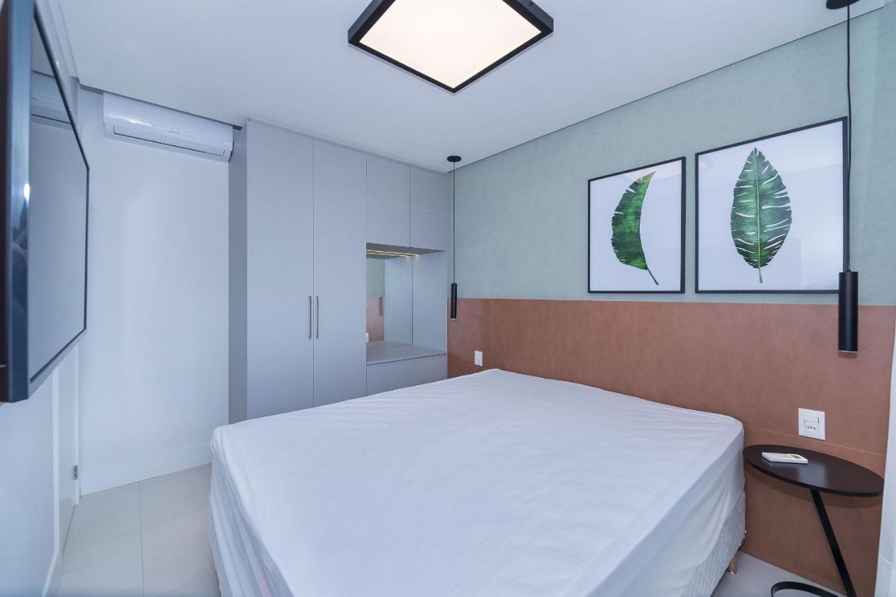 Adra 301 - Apartamento No Centro De Bombinhas - Rooftop Com Piscina E Academia - A Poucos Metros Da Praia - Ngoại thất bức ảnh