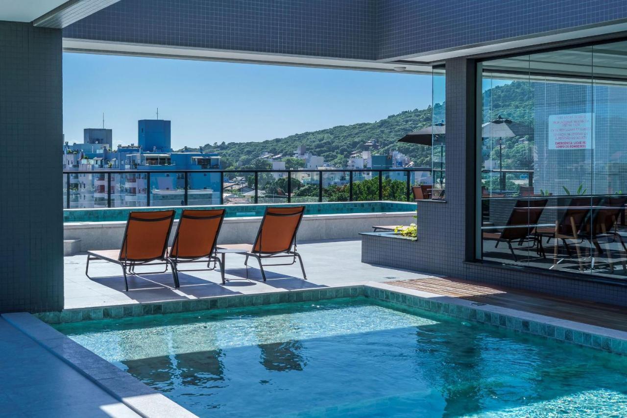 Adra 301 - Apartamento No Centro De Bombinhas - Rooftop Com Piscina E Academia - A Poucos Metros Da Praia - Ngoại thất bức ảnh