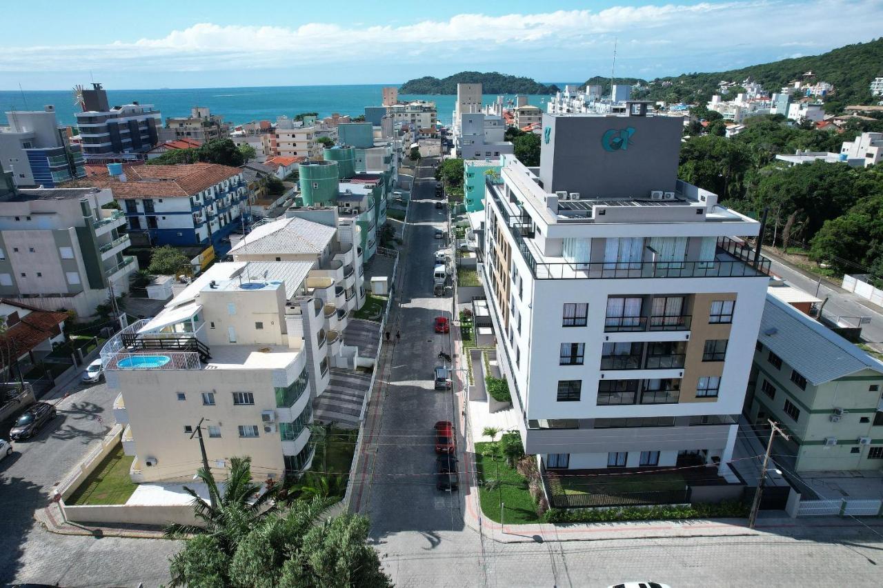 Adra 301 - Apartamento No Centro De Bombinhas - Rooftop Com Piscina E Academia - A Poucos Metros Da Praia - Ngoại thất bức ảnh
