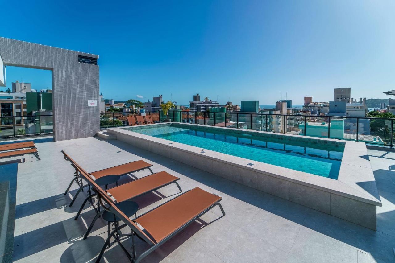 Adra 301 - Apartamento No Centro De Bombinhas - Rooftop Com Piscina E Academia - A Poucos Metros Da Praia - Ngoại thất bức ảnh
